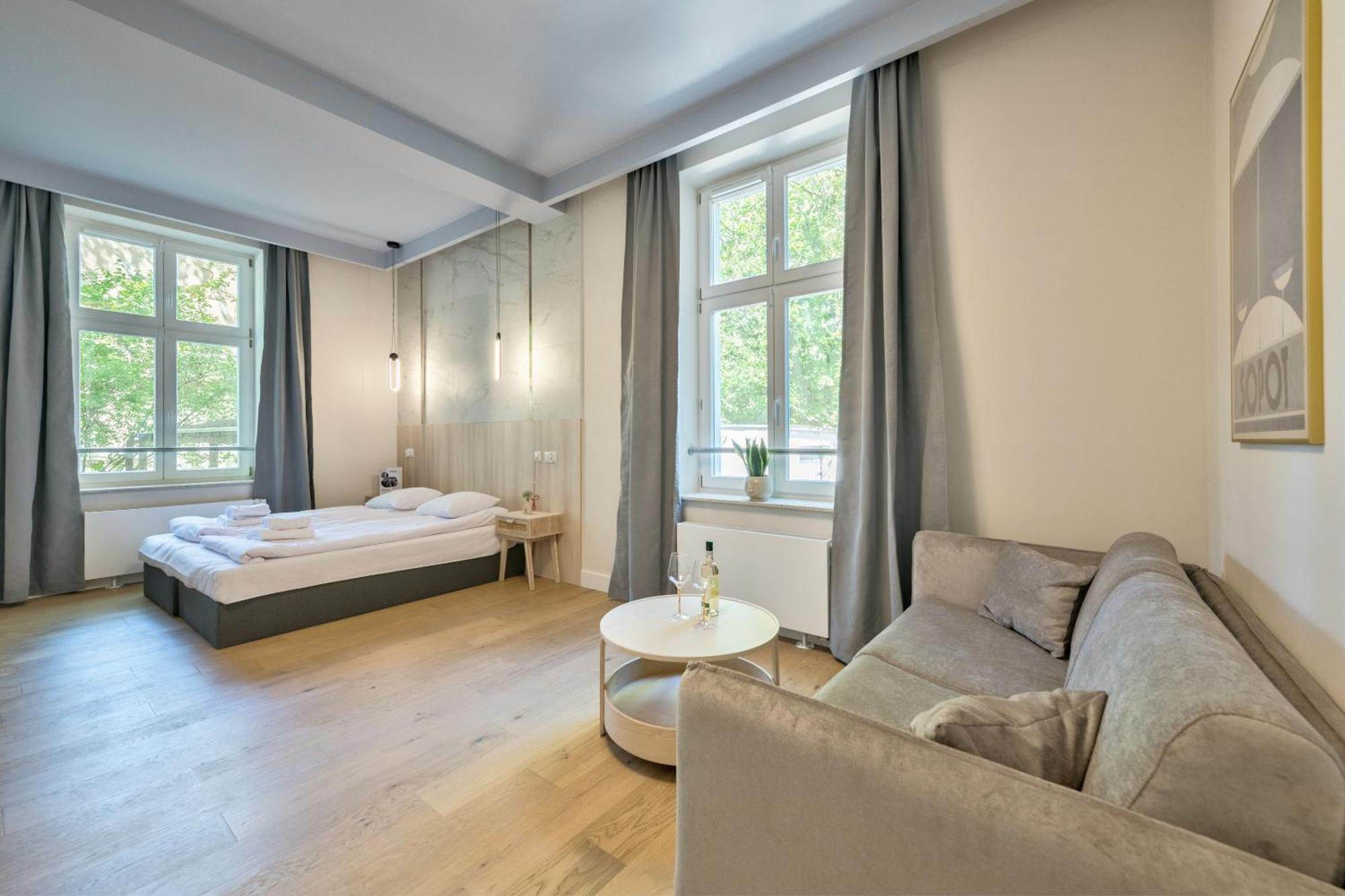 White Dune By Dom & House *