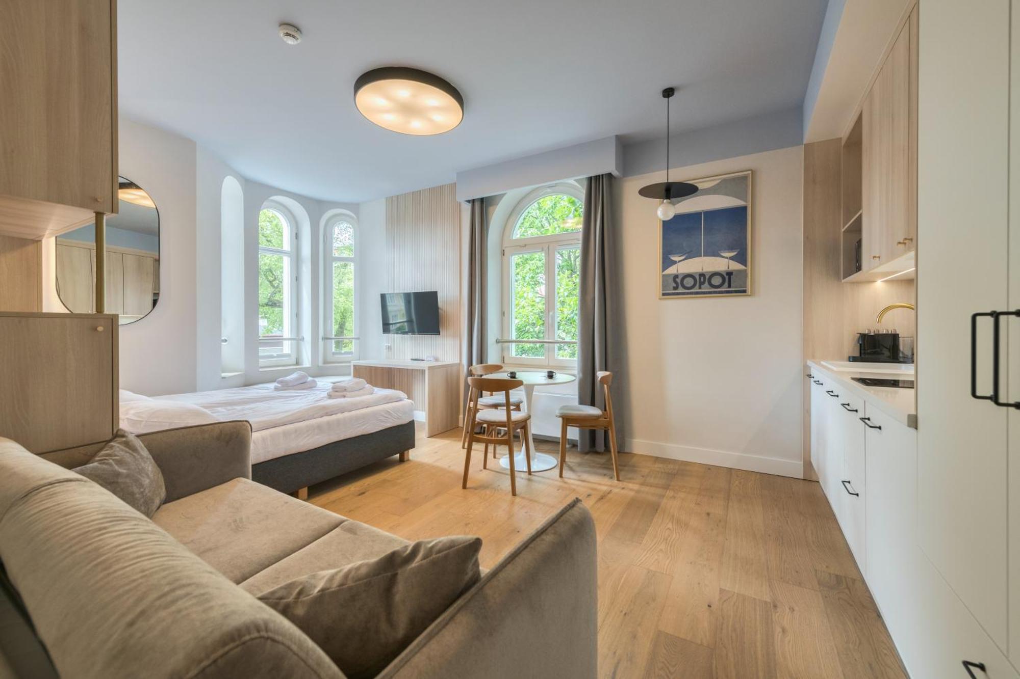 White Dune By Dom & House